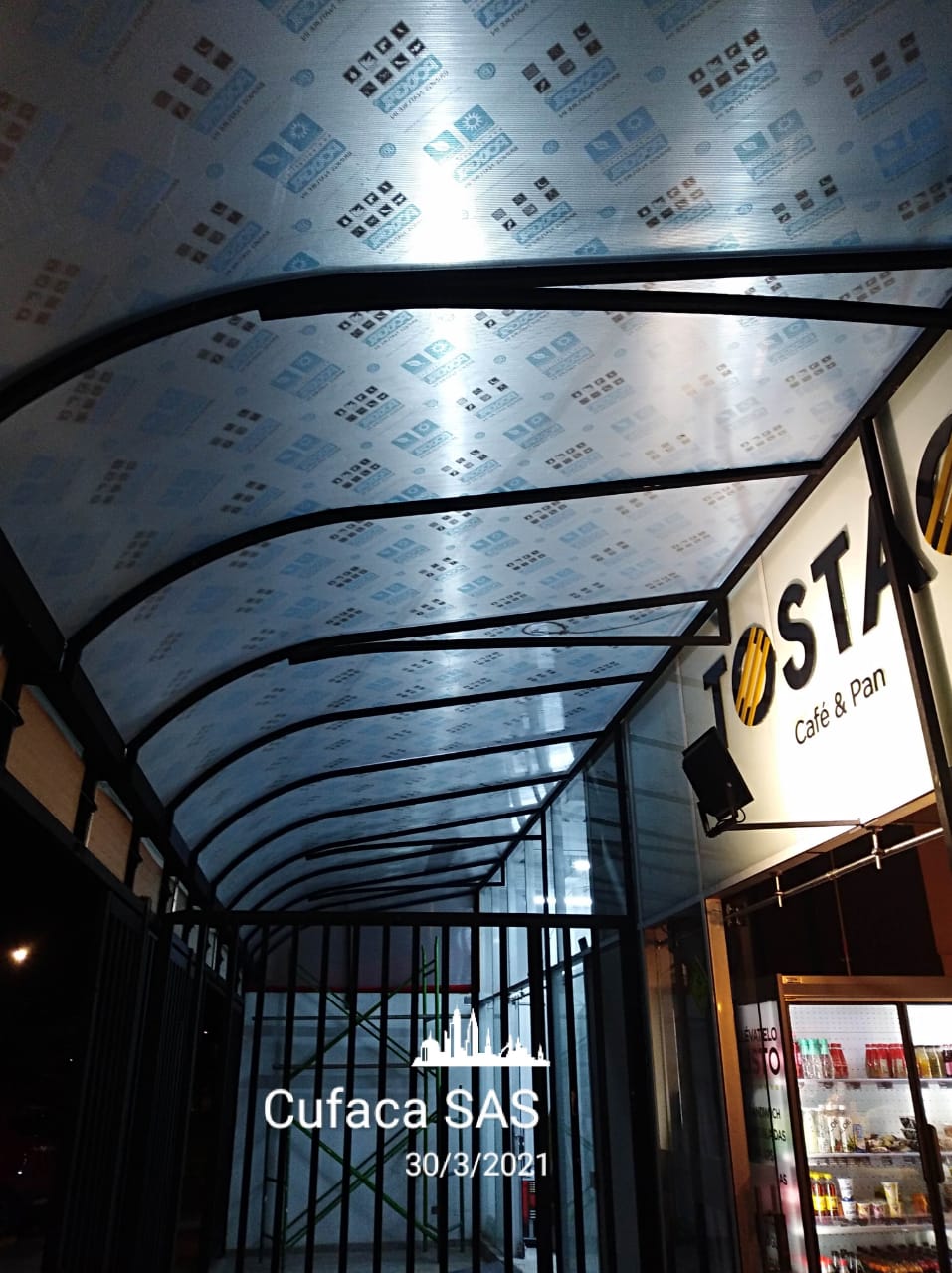 Proyecto de Cufaca: Galeria de Policarbonato