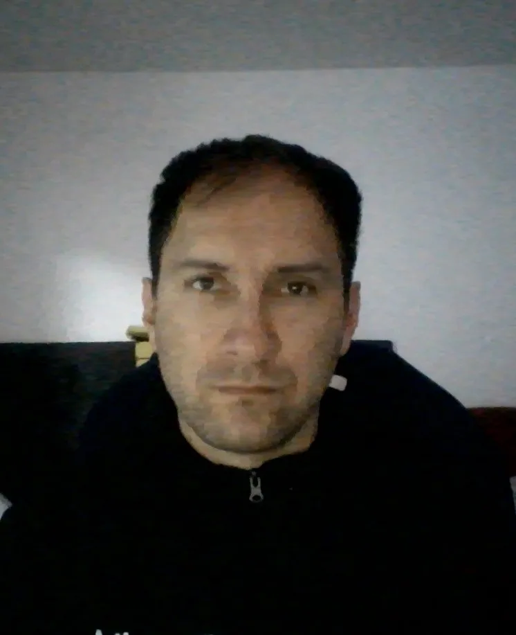 Foto de Oscar Montaña, desarrollador de software